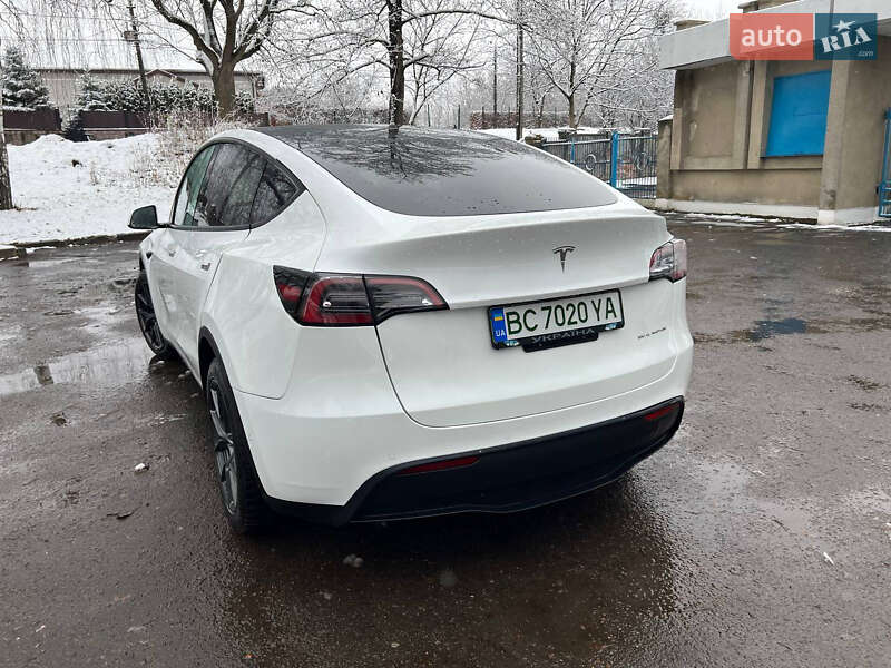 Внедорожник / Кроссовер Tesla Model Y 2021 в Тернополе фото 4 Внедорожник / Кроссовер Tesla Model Y 2021 в Тернополе