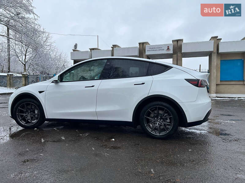 Внедорожник / Кроссовер Tesla Model Y 2021 в Тернополе фото 13 Внедорожник / Кроссовер Tesla Model Y 2021 в Тернополе