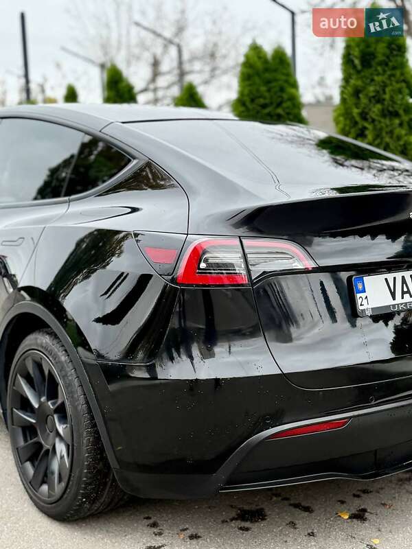 Позашляховик / Кросовер Tesla Model Y 2020 в Харкові