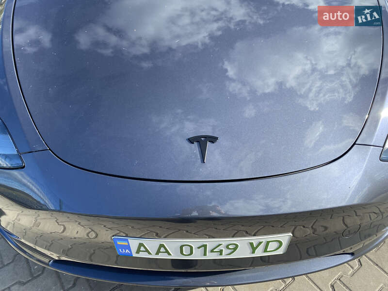 Позашляховик / Кросовер Tesla Model Y 2023 в Києві