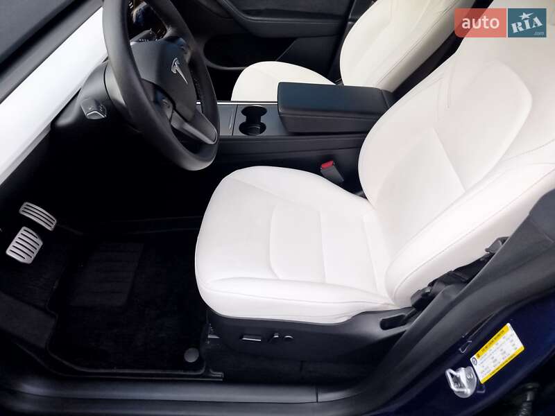 Позашляховик / Кросовер Tesla Model Y 2023 в Києві фото 15 Позашляховик / Кросовер Tesla Model Y 2023 в Києві