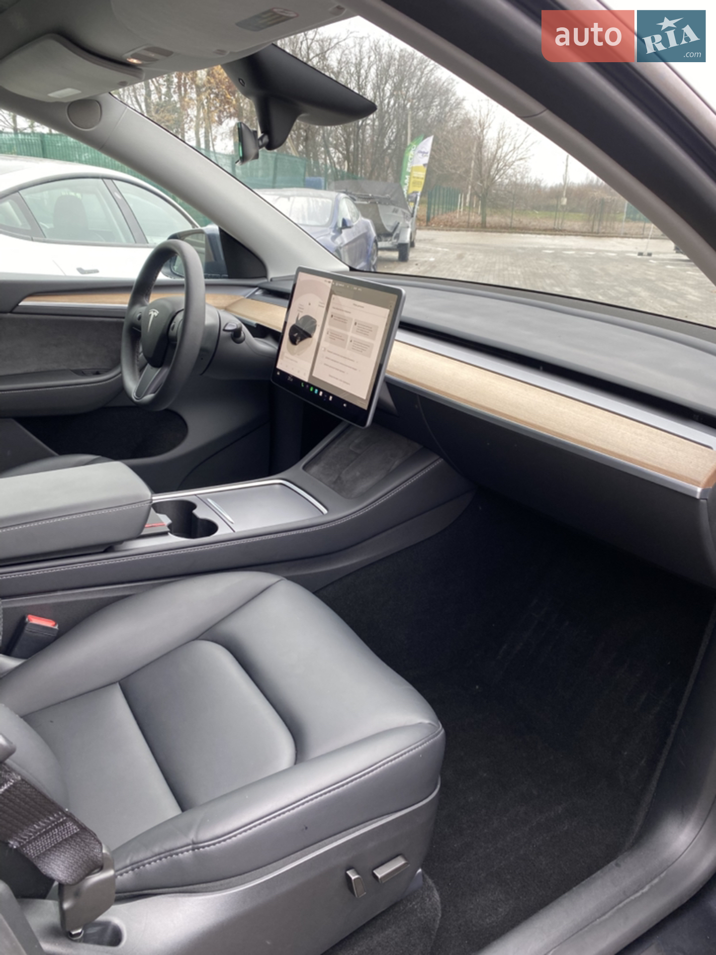 2024 Tesla Model Y - мініатюра 11