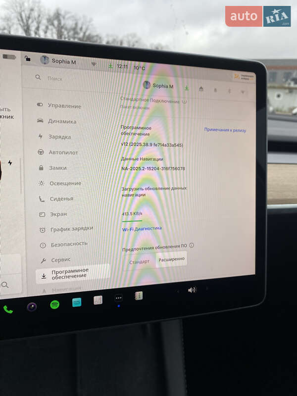 Позашляховик / Кросовер Tesla Model Y 2024 в Києві