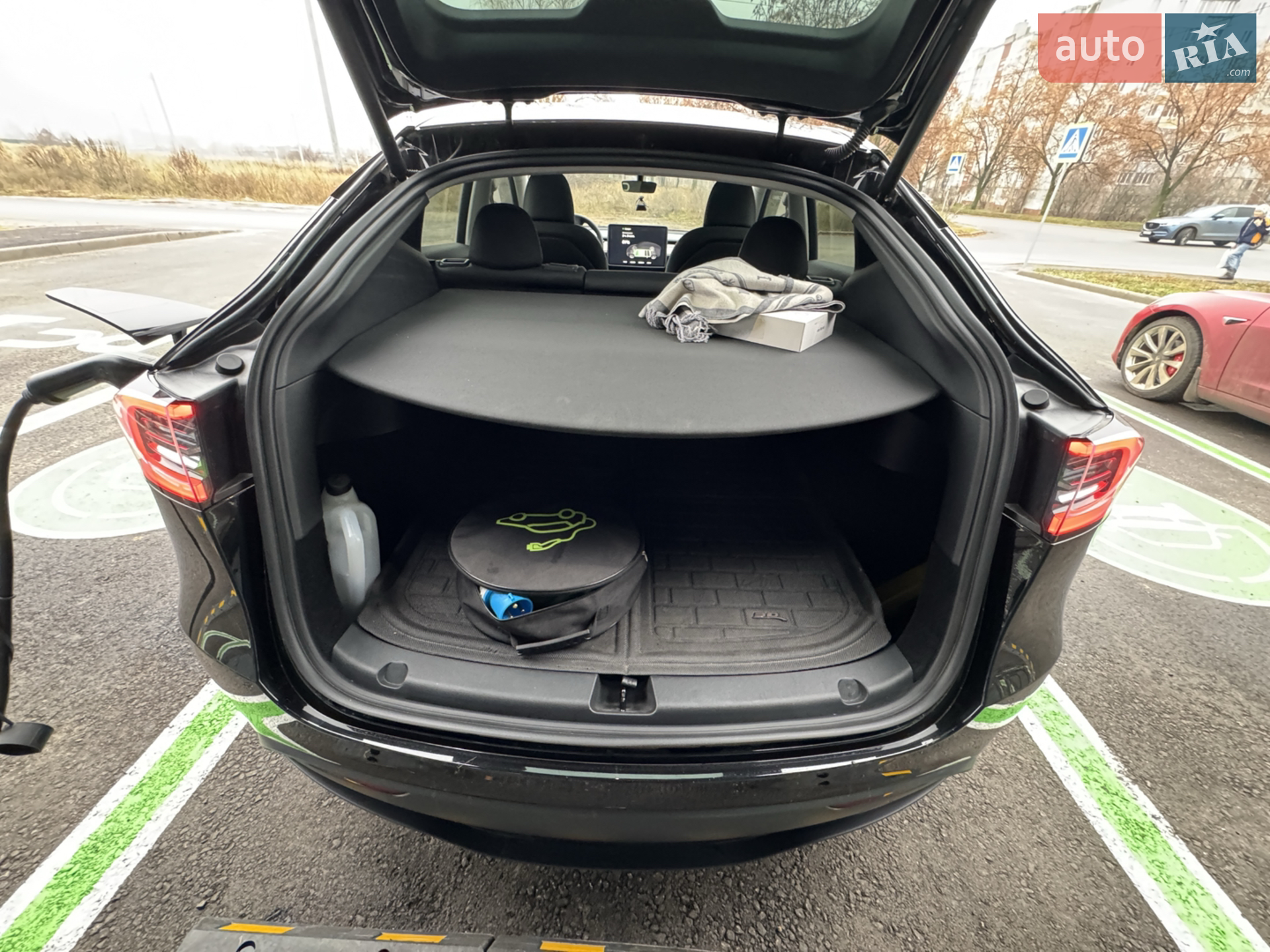 2023 Tesla Model Y - мініатюра 5