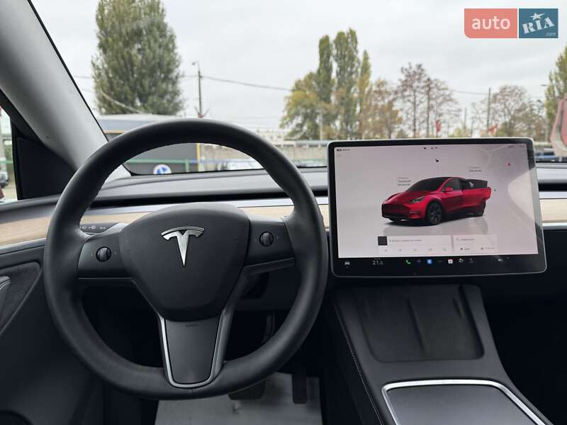 Позашляховик / Кросовер Tesla Model Y 2024 в Києві фото 34 Позашляховик / Кросовер Tesla Model Y 2024 в Києві