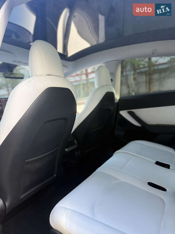 Позашляховик / Кросовер Tesla Model Y 2021 в Харкові фото 20 Позашляховик / Кросовер Tesla Model Y 2021 в Харкові