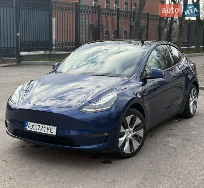 Позашляховик / Кросовер Tesla Model Y 2021 в Харкові фото 39 Позашляховик / Кросовер Tesla Model Y 2021 в Харкові