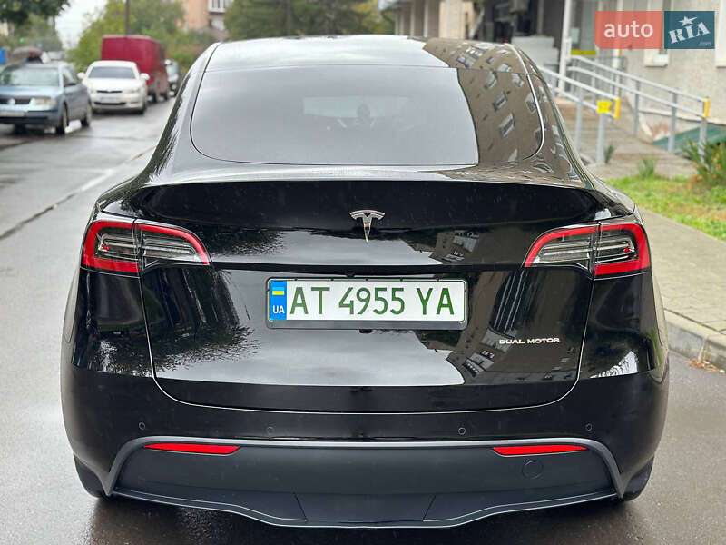 Позашляховик / Кросовер Tesla Model Y 2021 в Коломиї