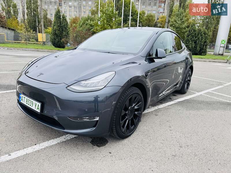 Позашляховик / Кросовер Tesla Model Y 2022 в Івано-Франківську