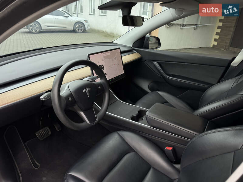Внедорожник / Кроссовер Tesla Model Y 2020 в Луцке фото 20 Внедорожник / Кроссовер Tesla Model Y 2020 в Луцке