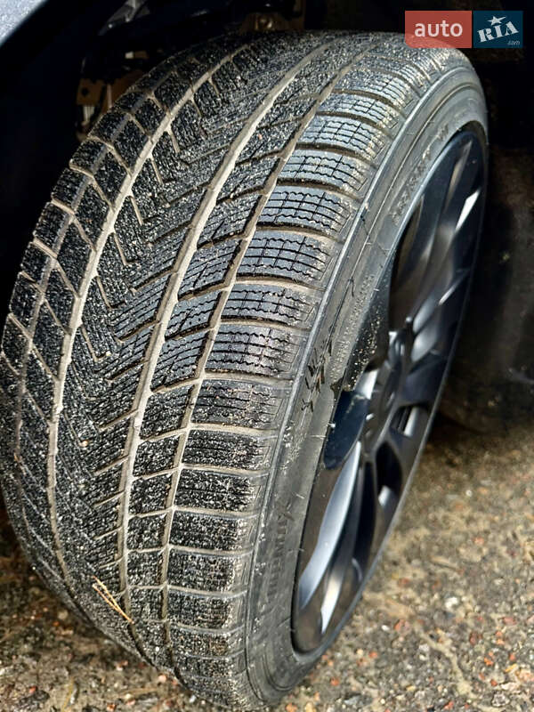 Внедорожник / Кроссовер Tesla Model Y 2023 в Киеве фото 19 Внедорожник / Кроссовер Tesla Model Y 2023 в Киеве