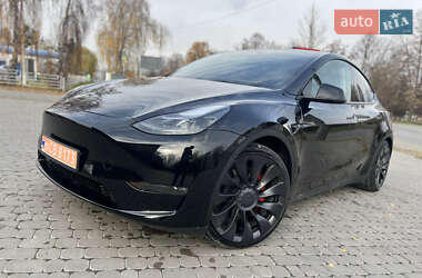 Позашляховик / Кросовер Tesla Model Y 2023 в Тернополі