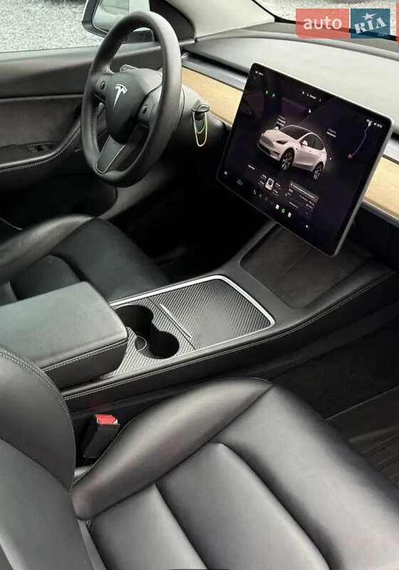 Внедорожник / Кроссовер Tesla Model Y 2022 в Дубровице