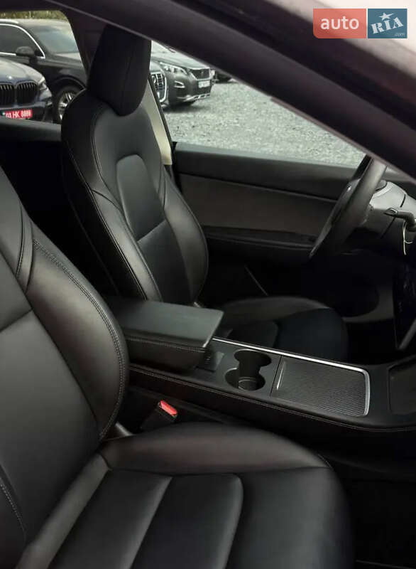 Внедорожник / Кроссовер Tesla Model Y 2022 в Дубровице