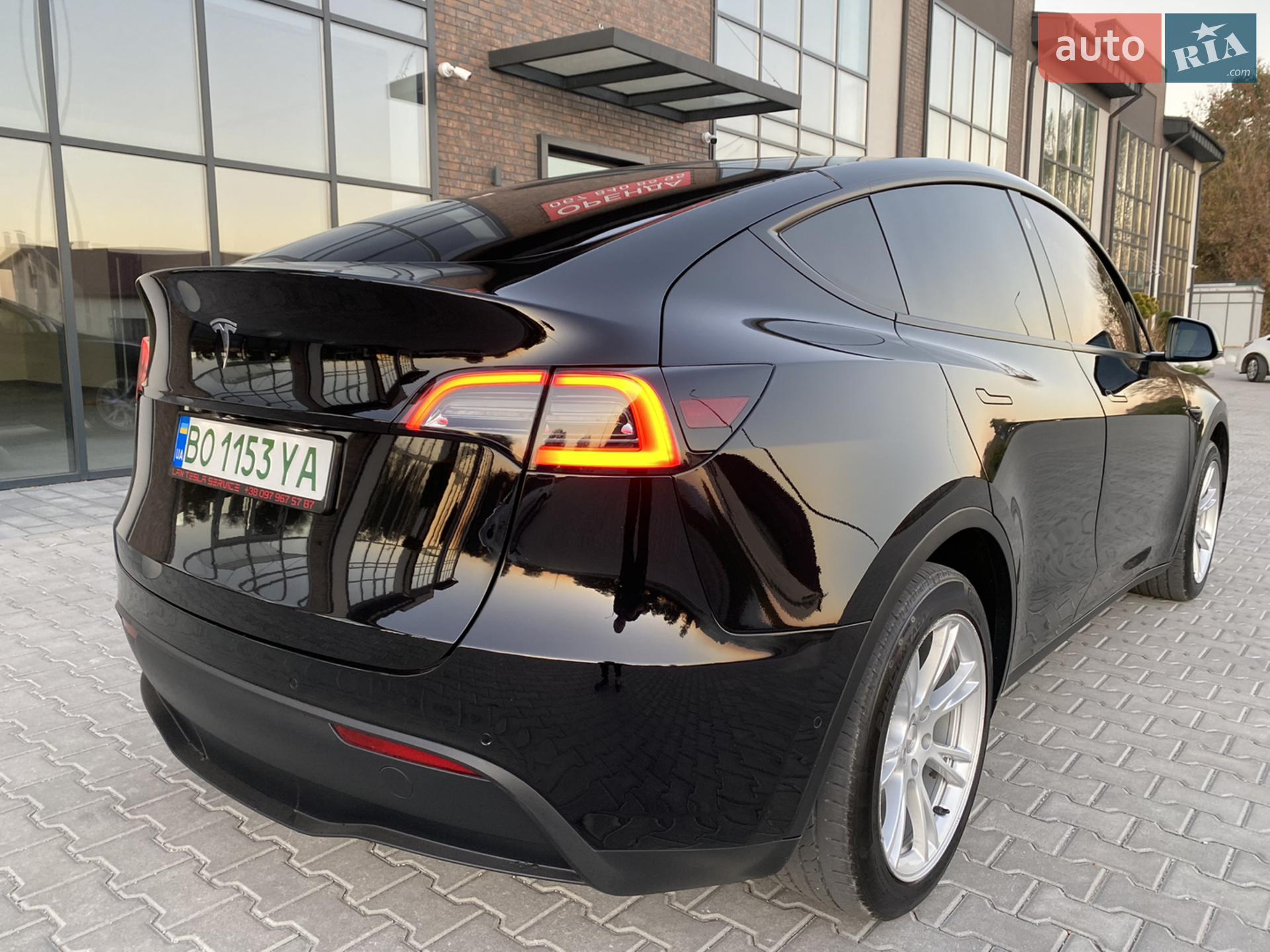 2021 Tesla Model Y - мініатюра 27