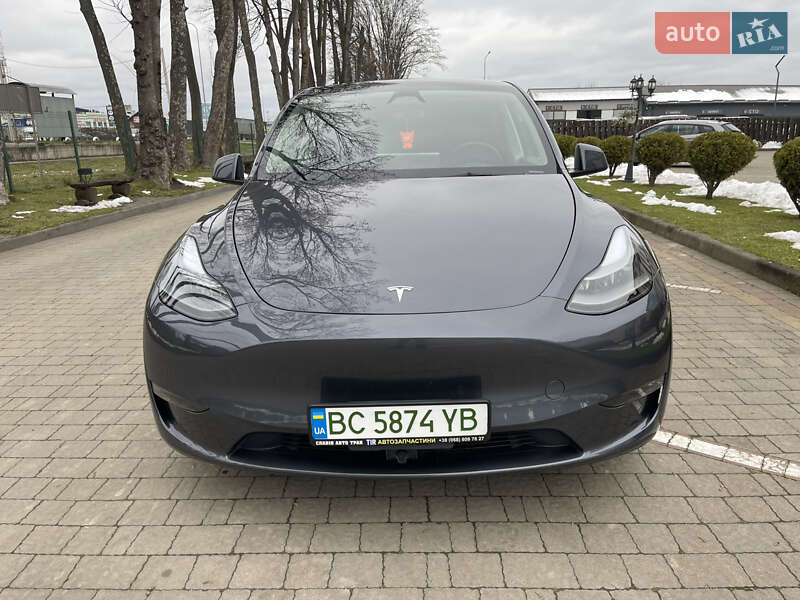 Позашляховик / Кросовер Tesla Model Y 2023 в Львові фото 2 Позашляховик / Кросовер Tesla Model Y 2023 в Львові
