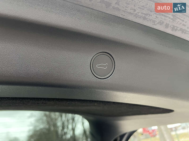 Позашляховик / Кросовер Tesla Model Y 2023 в Львові фото 36 Позашляховик / Кросовер Tesla Model Y 2023 в Львові