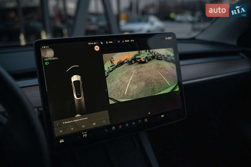 Внедорожник / Кроссовер Tesla Model Y 2021 в Черновцах