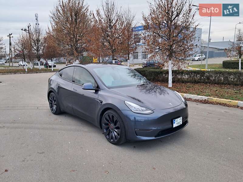 Внедорожник / Кроссовер Tesla Model Y 2020 в Буче