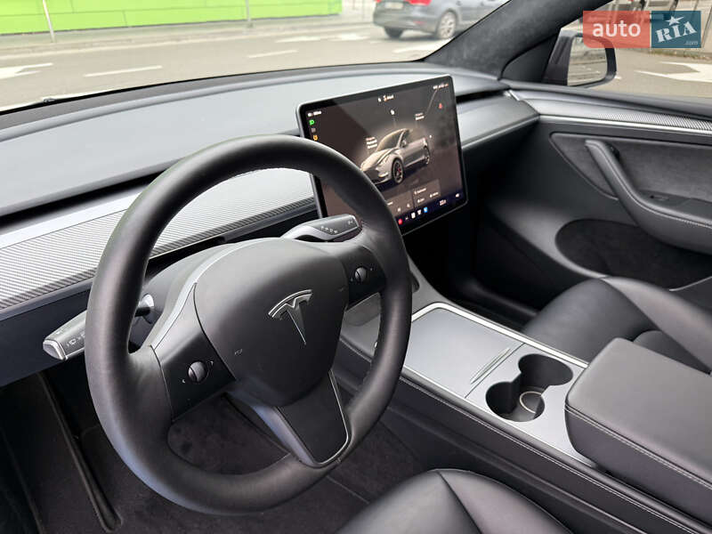 Внедорожник / Кроссовер Tesla Model Y 2023 в Киеве фото 15 Внедорожник / Кроссовер Tesla Model Y 2023 в Киеве