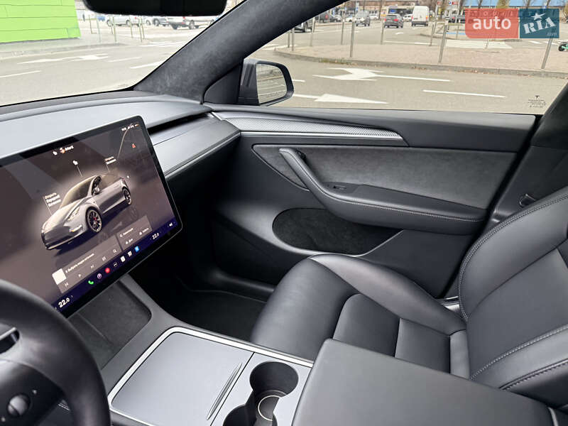 Внедорожник / Кроссовер Tesla Model Y 2023 в Киеве фото 16 Внедорожник / Кроссовер Tesla Model Y 2023 в Киеве
