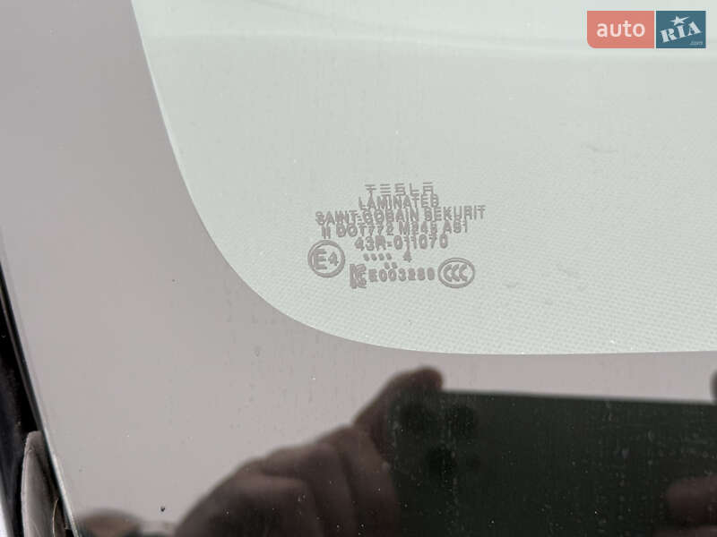 Внедорожник / Кроссовер Tesla Model Y 2023 в Киеве фото 25 Внедорожник / Кроссовер Tesla Model Y 2023 в Киеве