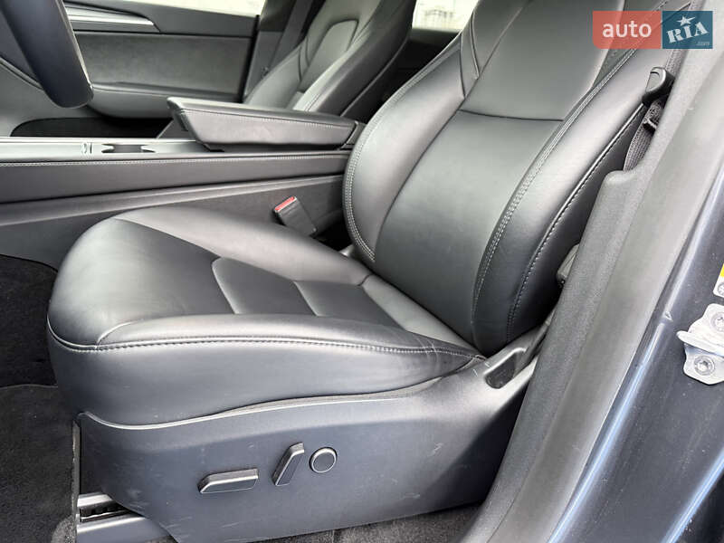 Внедорожник / Кроссовер Tesla Model Y 2023 в Киеве фото 27 Внедорожник / Кроссовер Tesla Model Y 2023 в Киеве