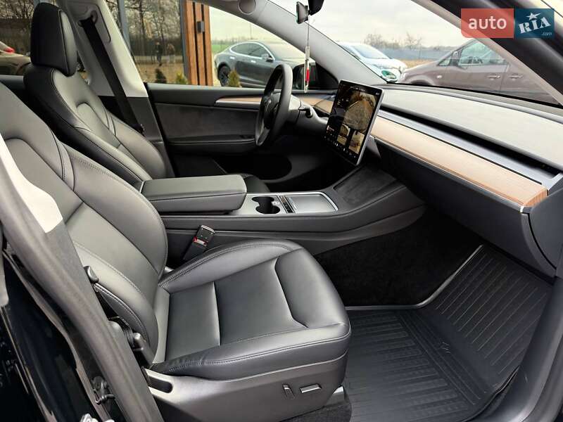 Позашляховик / Кросовер Tesla Model Y 2022 в Коломиї фото 33 Позашляховик / Кросовер Tesla Model Y 2022 в Коломиї