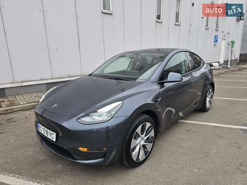 Внедорожник / Кроссовер Tesla Model Y 2023 в Львове