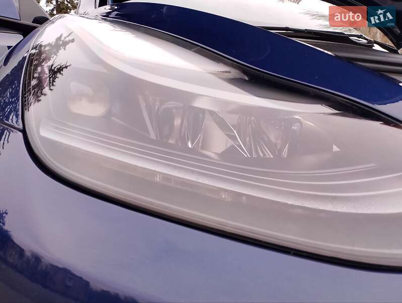 Позашляховик / Кросовер Tesla Model Y 2023 в Дніпрі