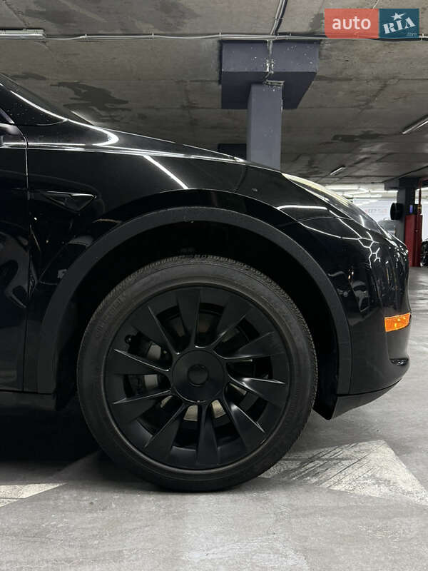 Внедорожник / Кроссовер Tesla Model Y 2021 в Одессе