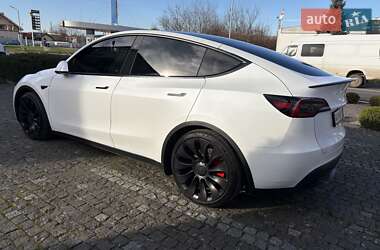 Позашляховик / Кросовер Tesla Model Y 2023 в Ужгороді