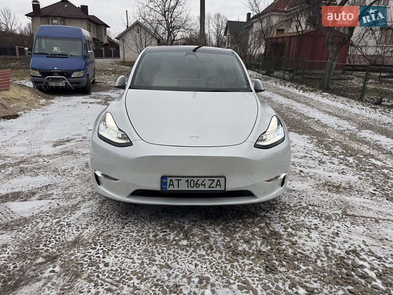 Внедорожник / Кроссовер Tesla Model Y 2021 в Коломые