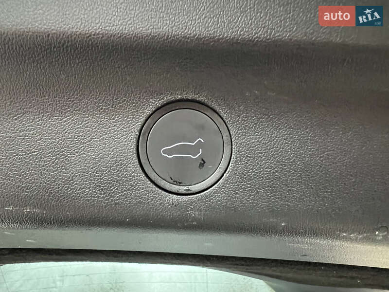 Внедорожник / Кроссовер Tesla Model Y 2024 в Валках фото 29 Внедорожник / Кроссовер Tesla Model Y 2024 в Валках