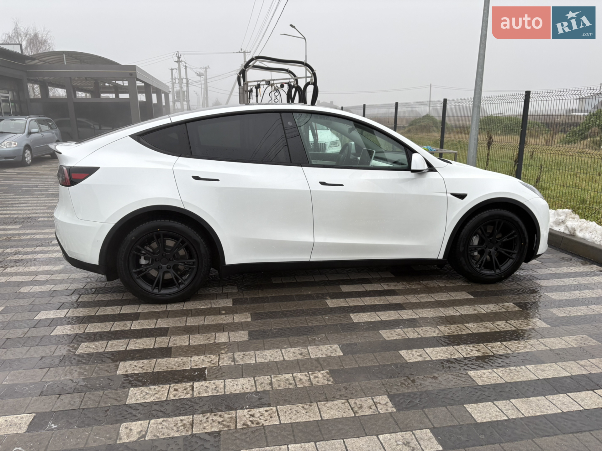 2021 Tesla Model Y - мініатюра 4