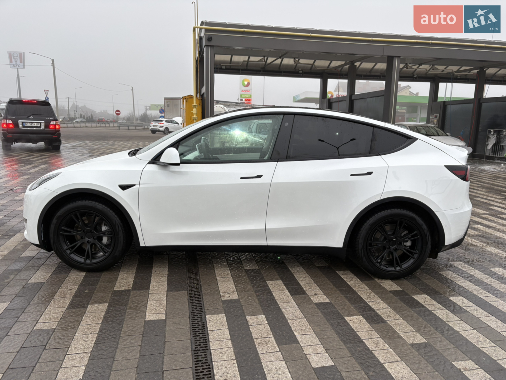 2021 Tesla Model Y - мініатюра 5