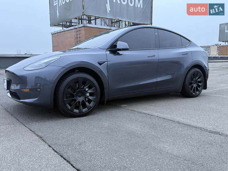 Позашляховик / Кросовер Tesla Model Y 2023 в Києві