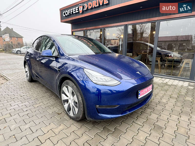 Внедорожник / Кроссовер Tesla Model Y 2021 в Черновцах фото 4 Внедорожник / Кроссовер Tesla Model Y 2021 в Черновцах