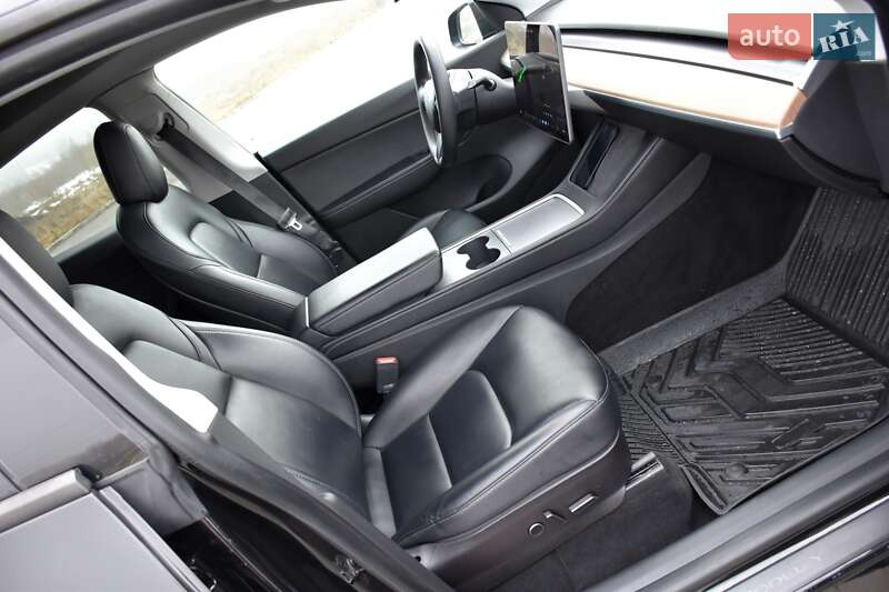 Позашляховик / Кросовер Tesla Model Y 2021 в Дрогобичі фото 37 Позашляховик / Кросовер Tesla Model Y 2021 в Дрогобичі