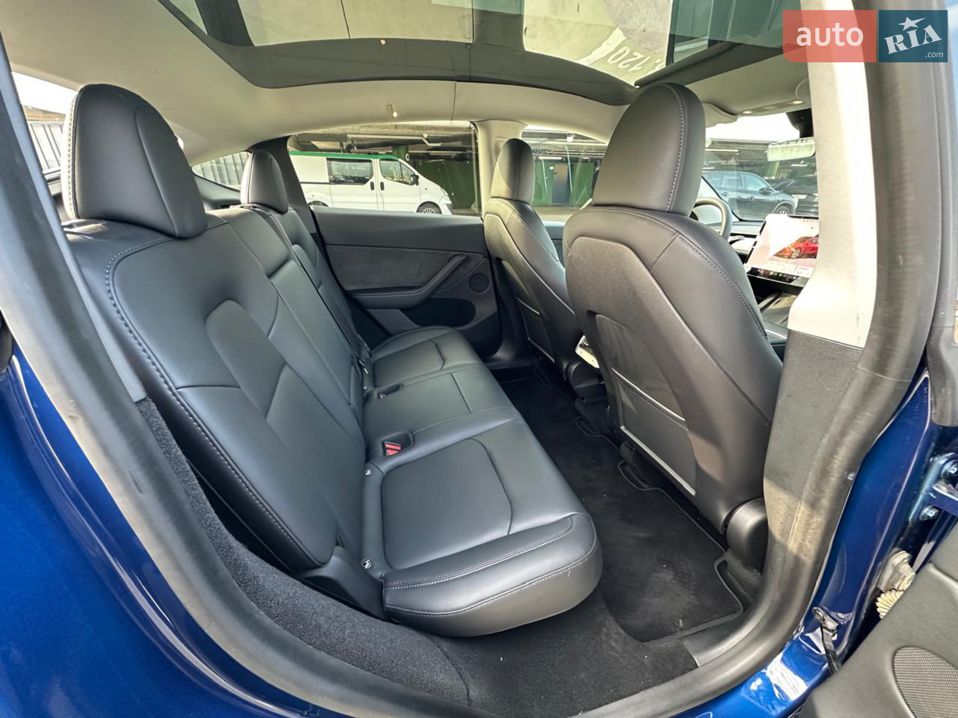 2023 Tesla Model Y - мініатюра 4