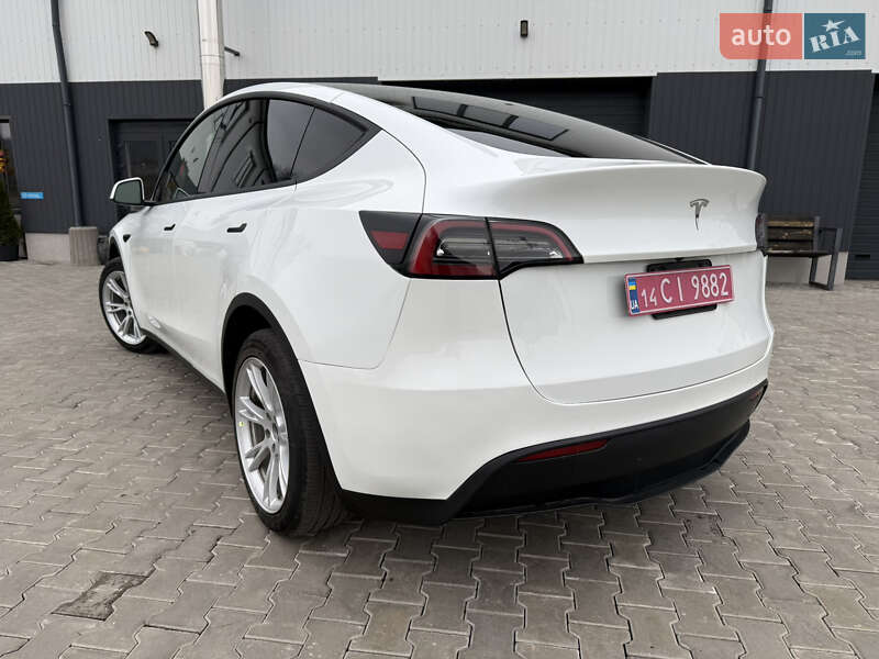 Внедорожник / Кроссовер Tesla Model Y 2022 в Виннице фото 4 Внедорожник / Кроссовер Tesla Model Y 2022 в Виннице