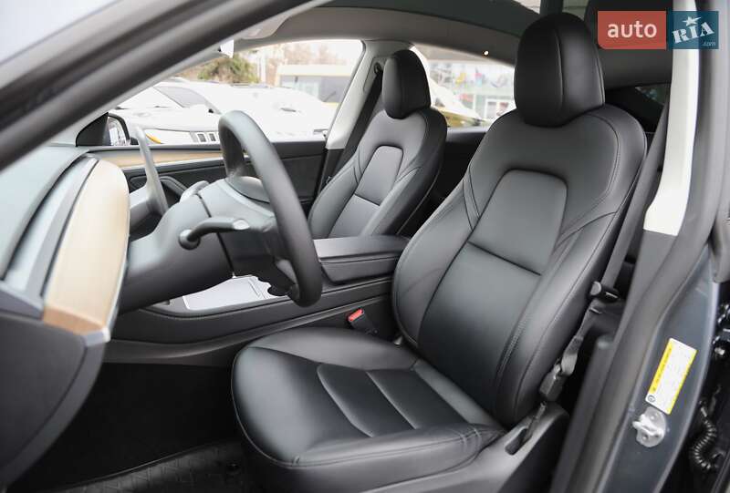 Внедорожник / Кроссовер Tesla Model Y 2023 в Харькове