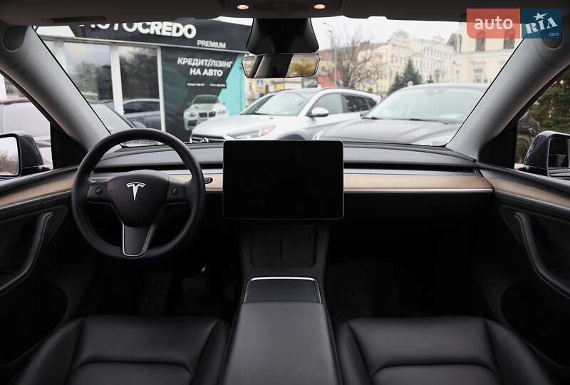 Внедорожник / Кроссовер Tesla Model Y 2023 в Харькове