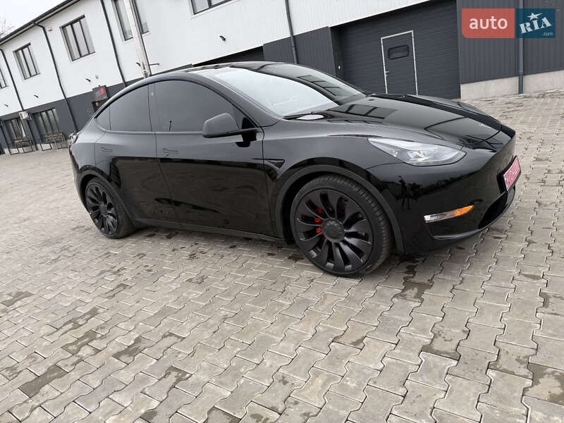 Внедорожник / Кроссовер Tesla Model Y 2021 в Виннице