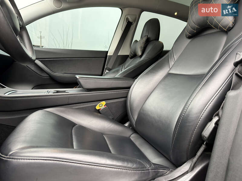 Внедорожник / Кроссовер Tesla Model Y 2021 в Виннице