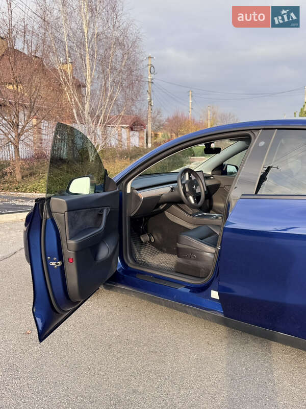 Внедорожник / Кроссовер Tesla Model Y 2022 в Днепре фото 15 Внедорожник / Кроссовер Tesla Model Y 2022 в Днепре