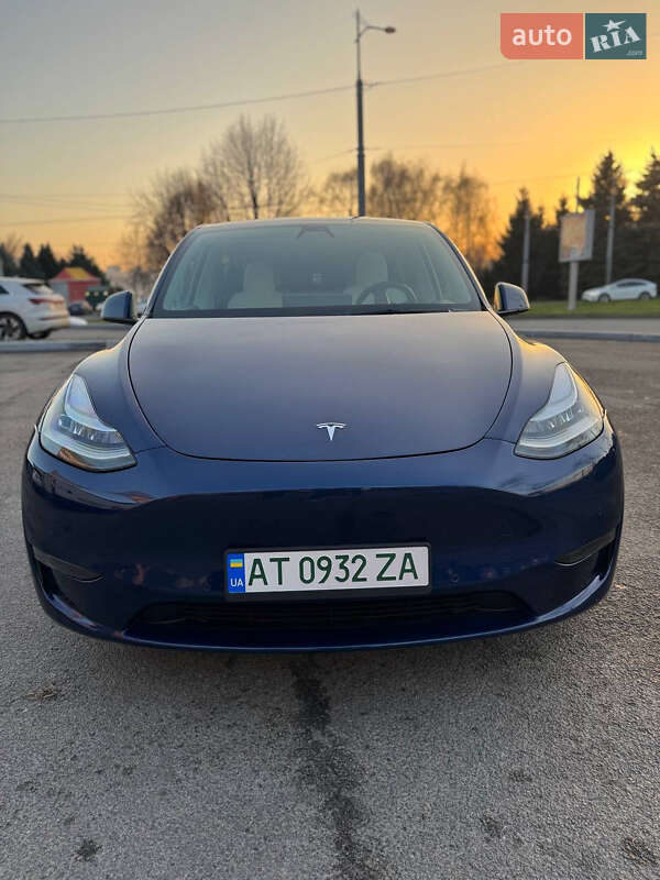 Внедорожник / Кроссовер Tesla Model Y 2021 в Днепре