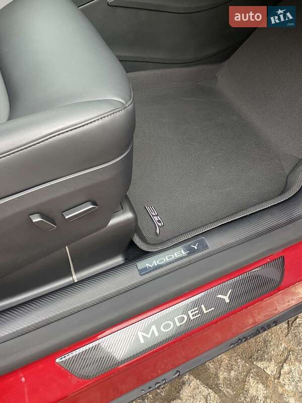 Внедорожник / Кроссовер Tesla Model Y 2023 в Харькове фото 5 Внедорожник / Кроссовер Tesla Model Y 2023 в Харькове