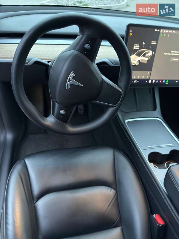 Внедорожник / Кроссовер Tesla Model Y 2021 в Харькове