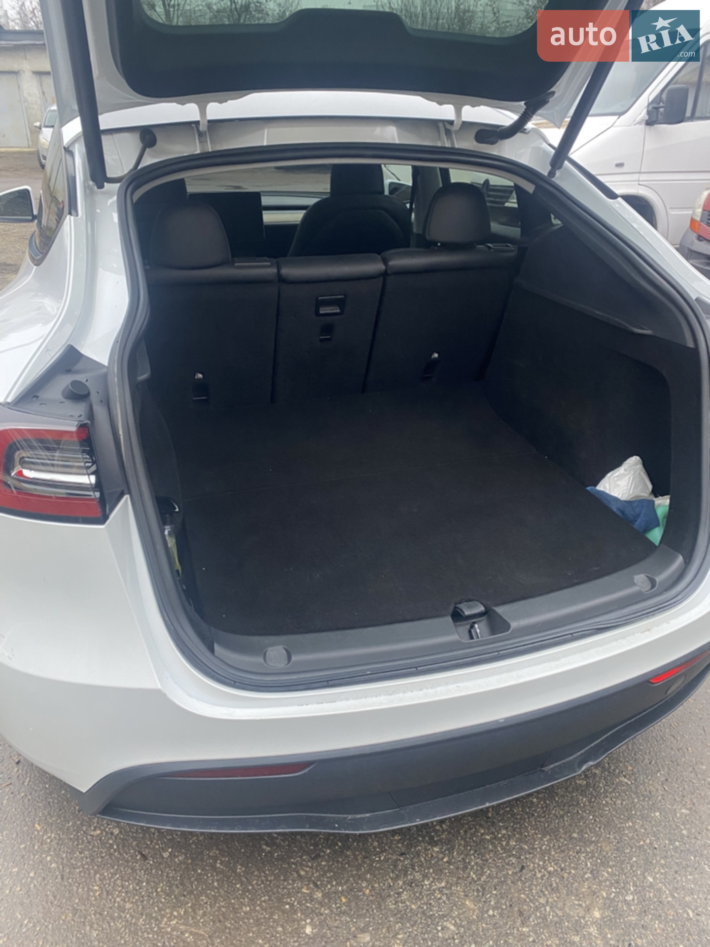 2023 Tesla Model Y - мініатюра 12